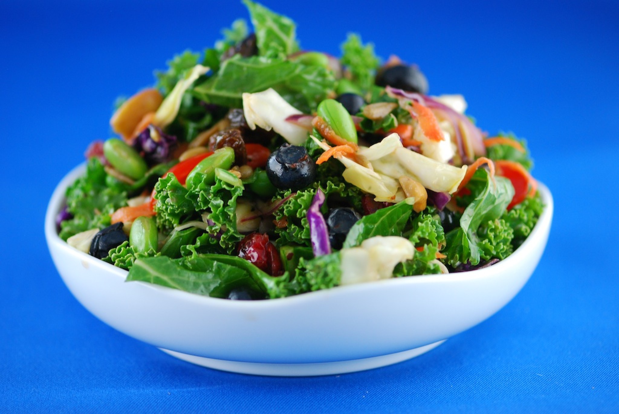 The Comprehensive Guide to Supercharge Your Health: Top 10 Superfoods
