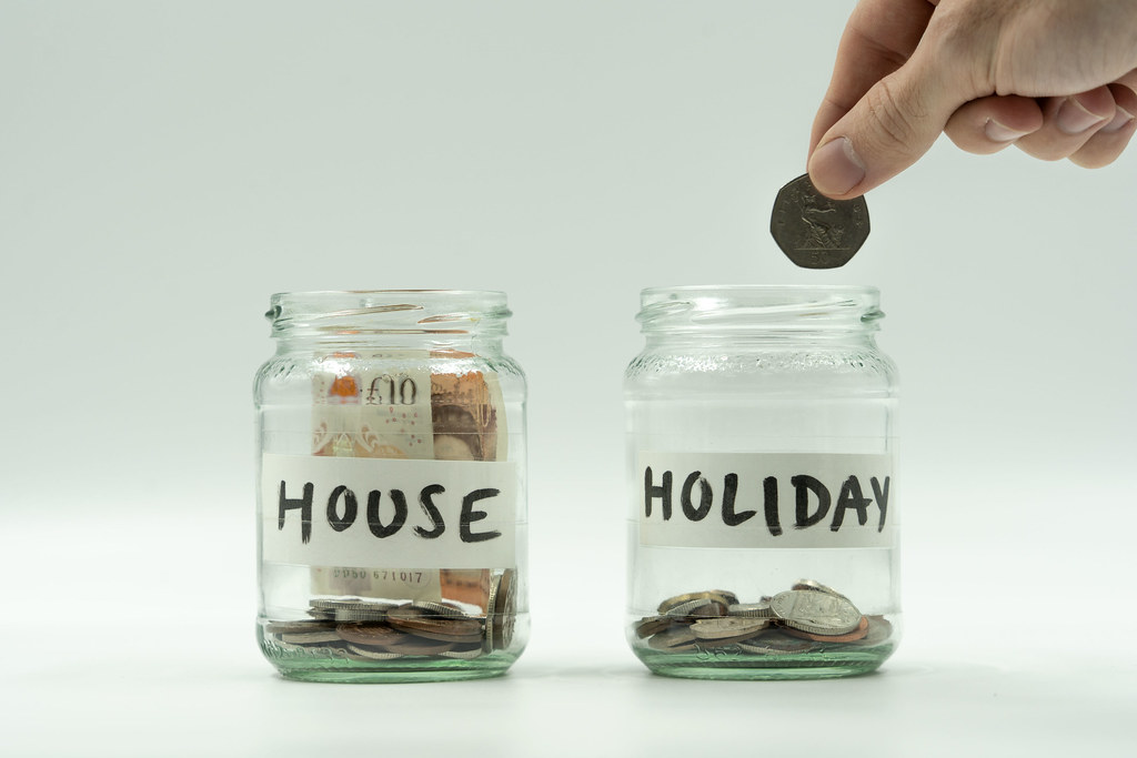 How to Save Money: Proven Strategies Backed by Data and Financial Experts