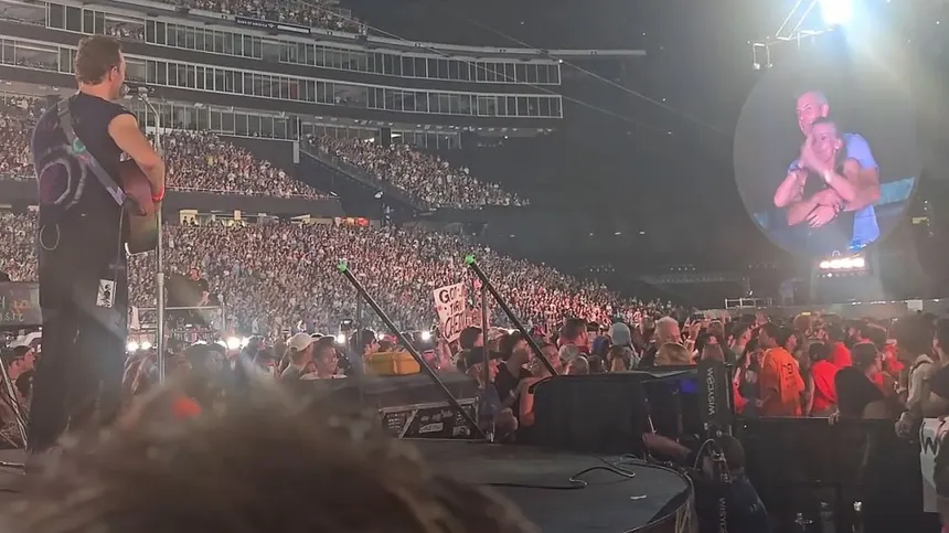 Astronomer CEO Andy Byron and CPO Kristin Cabot seen on the jumbotron at the Coldplay concert. @calebu2/TMX