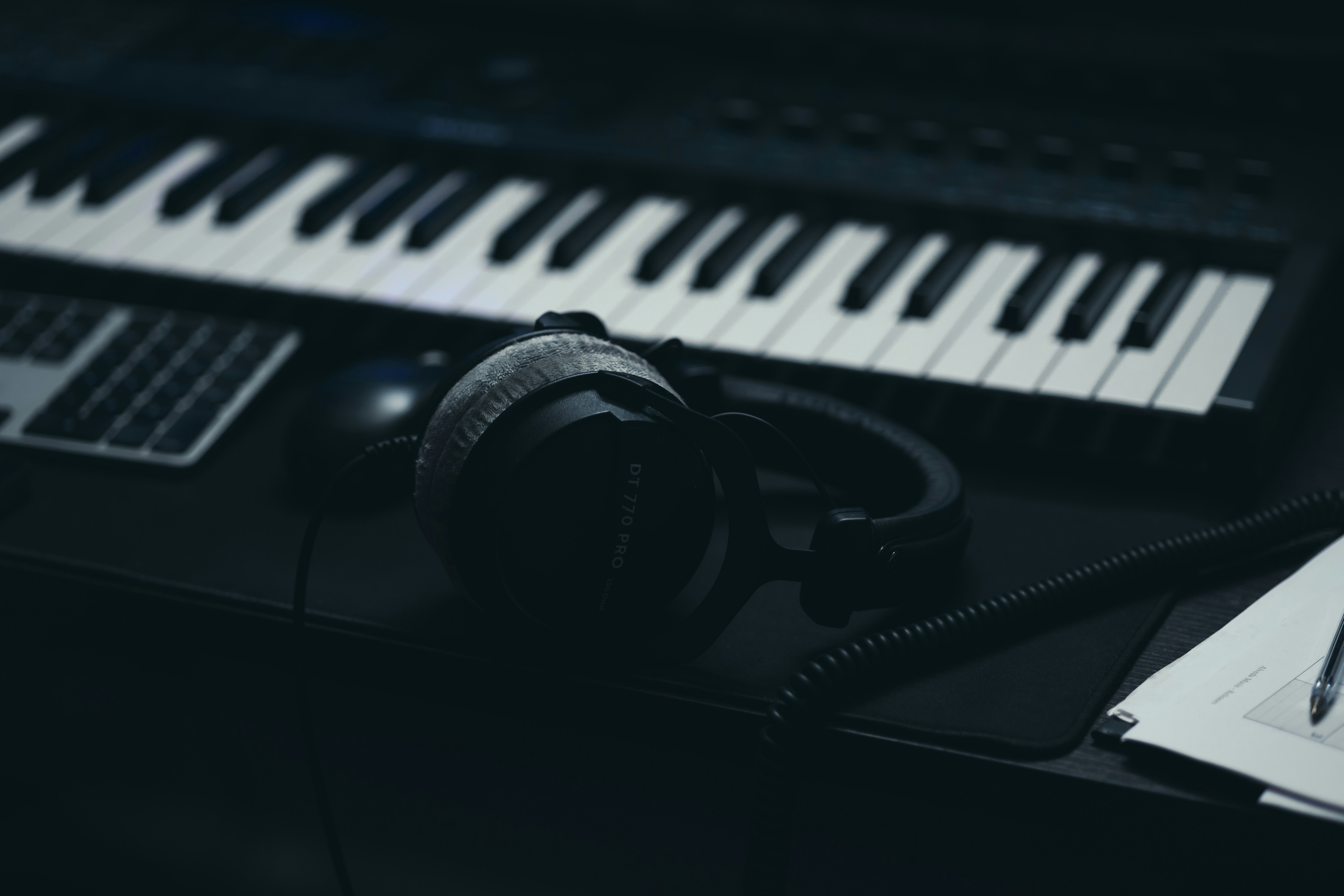 How to Use Suno AI and Actually Monetize Your Music in 2026