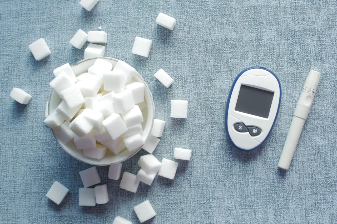 how to lower your blood sugar spike after a big meal