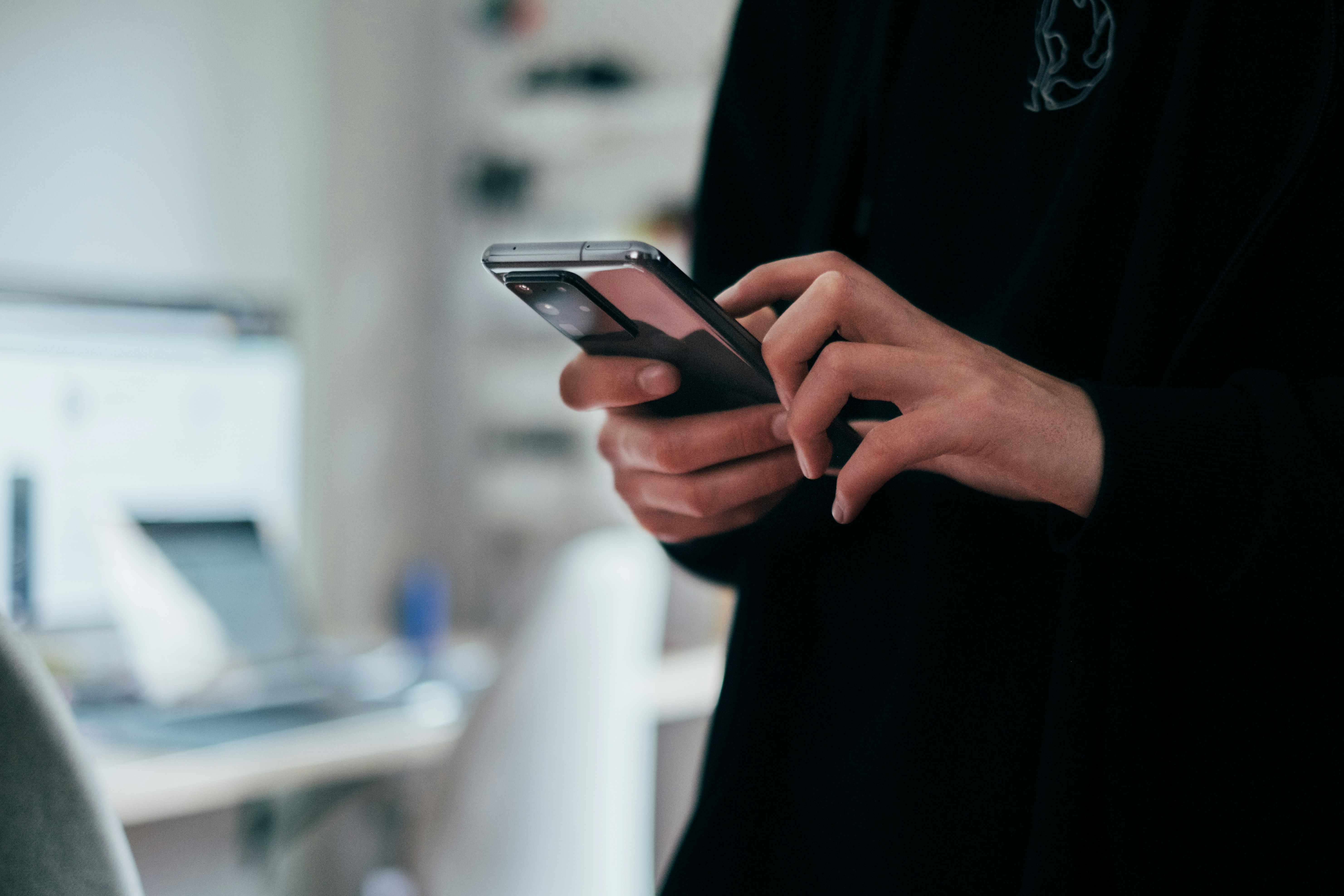 How to Stop Phone Spam Calls and Text Scams on Android and iPhone in 2026